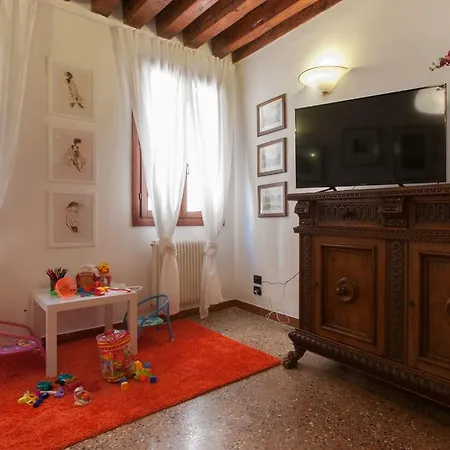 Ve-nice Giuffa C4834 Apartamento