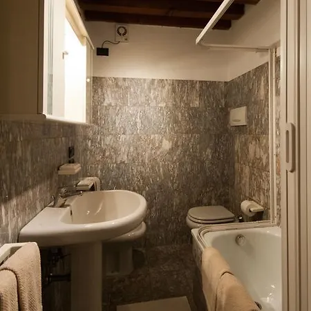 Ve-nice Giuffa C4834 *