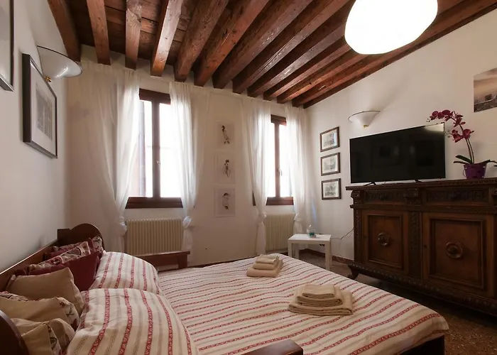 Ve-nice Giuffa C4834 Venecia