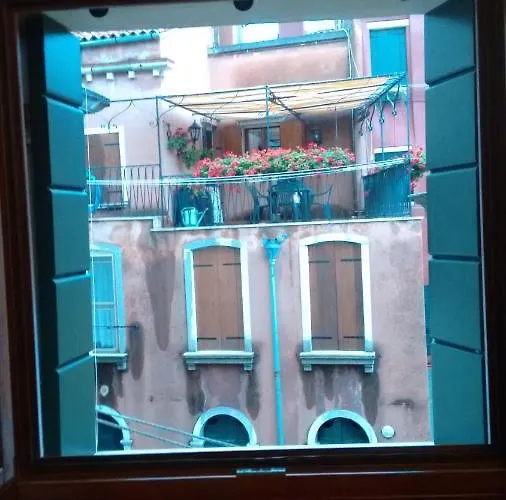 Ve-nice Giuffa C4834 Apartamento