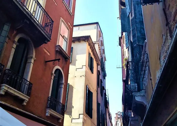 Apartamento Ve-nice Giuffa C4834 Veneza